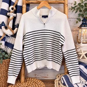 Joseph-a Women's white & navy blue striped sweater with front zipper